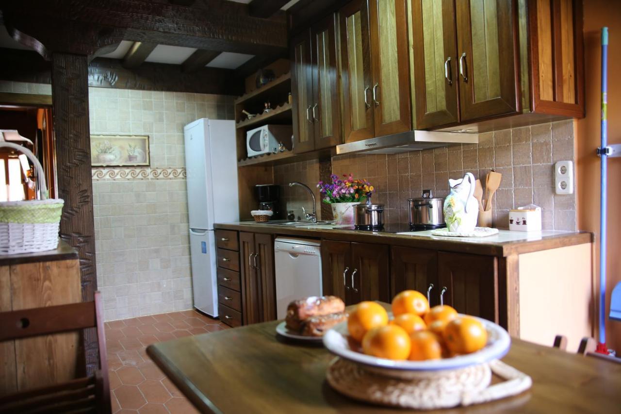 Apartamentos Rurales "La Cabana" Раскафриа Экстерьер фото